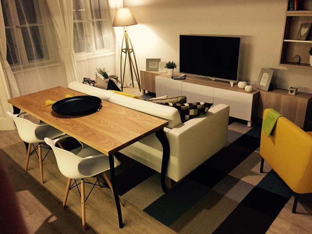 H75 Apartments Kosice Centre Екстер'єр фото