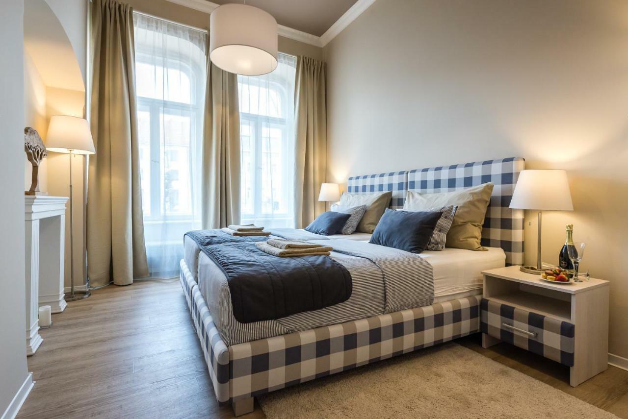 H75 Apartments Kosice Centre Екстер'єр фото