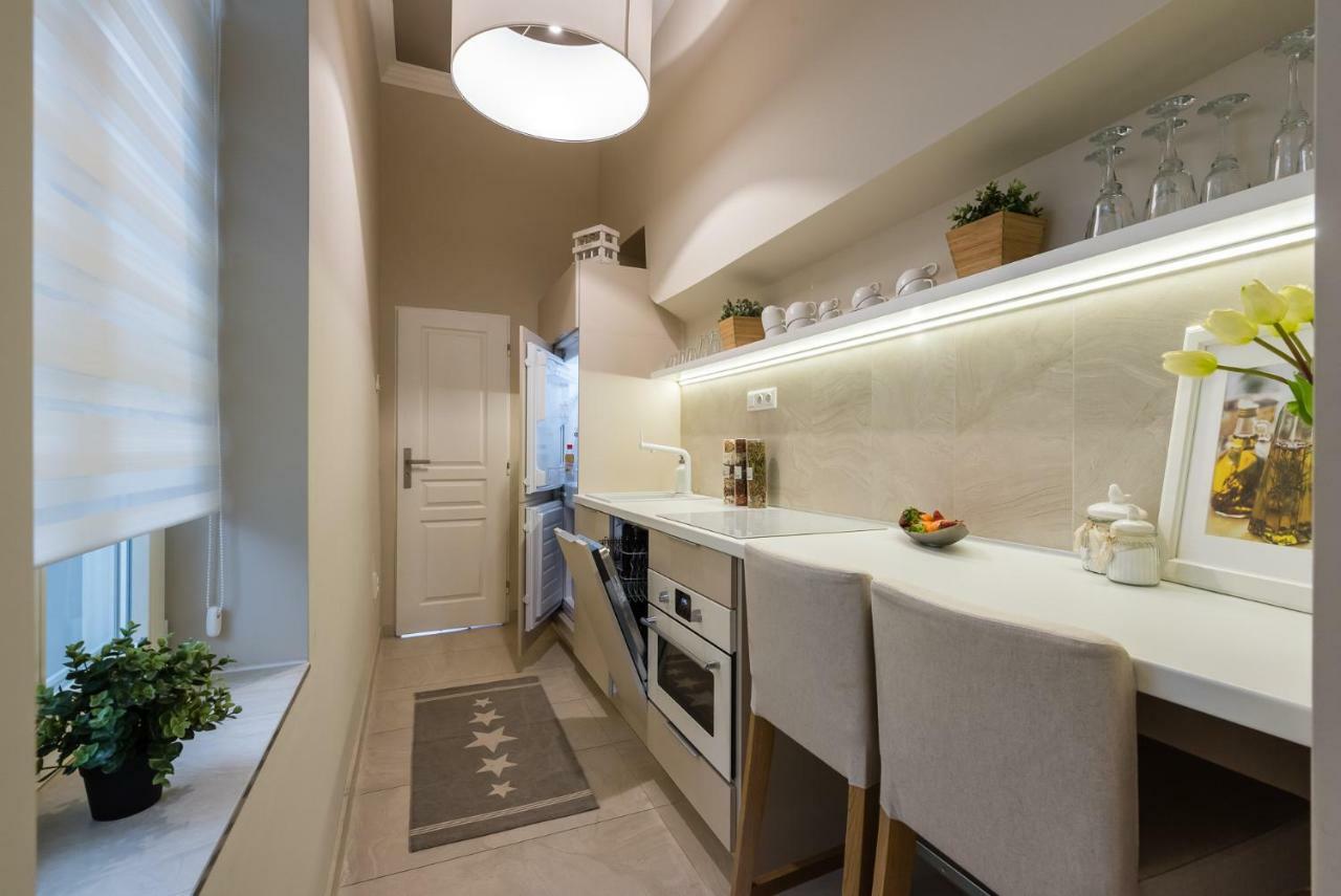 H75 Apartments Kosice Centre Номер фото